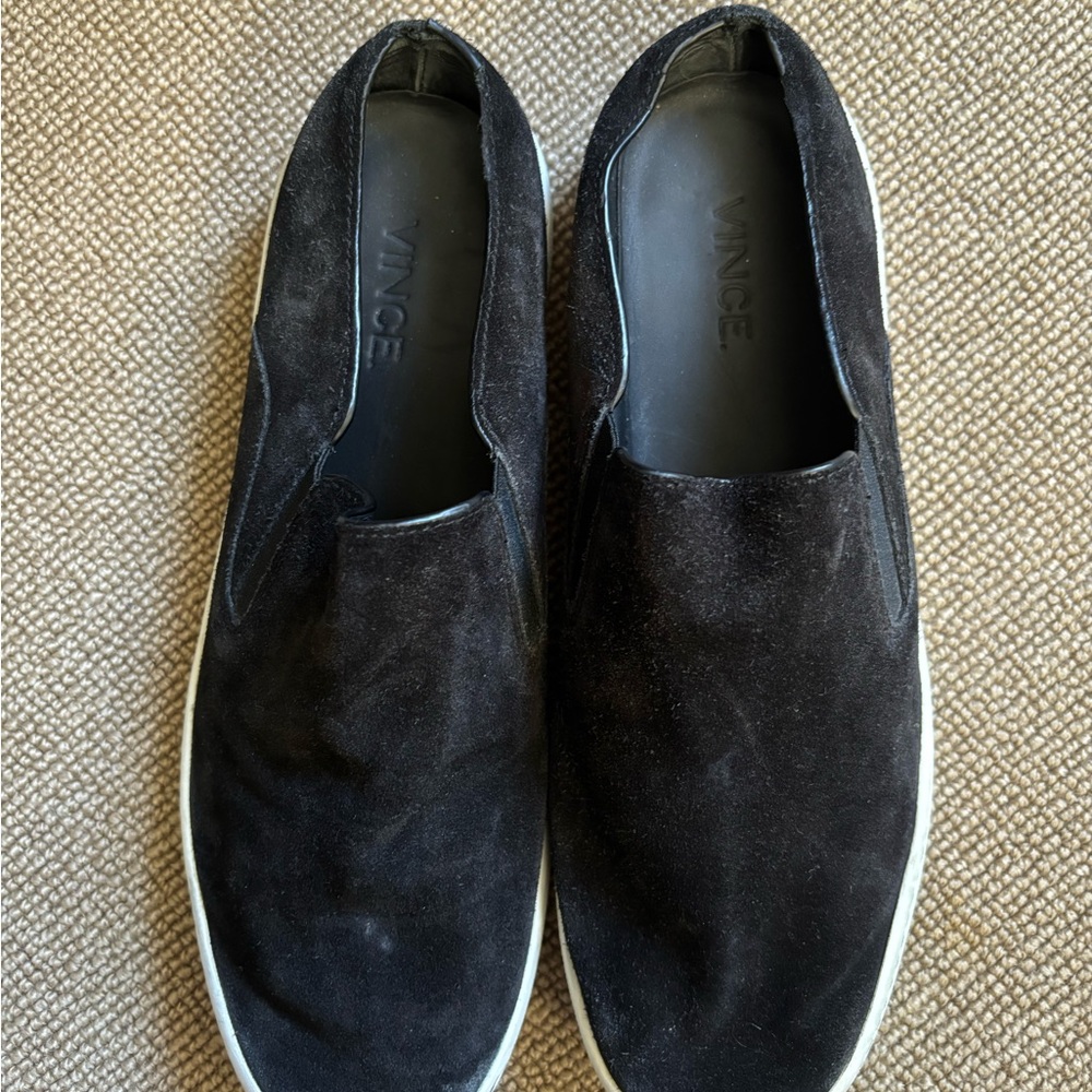 Vince womens Dark Suede Slip-On Loafers